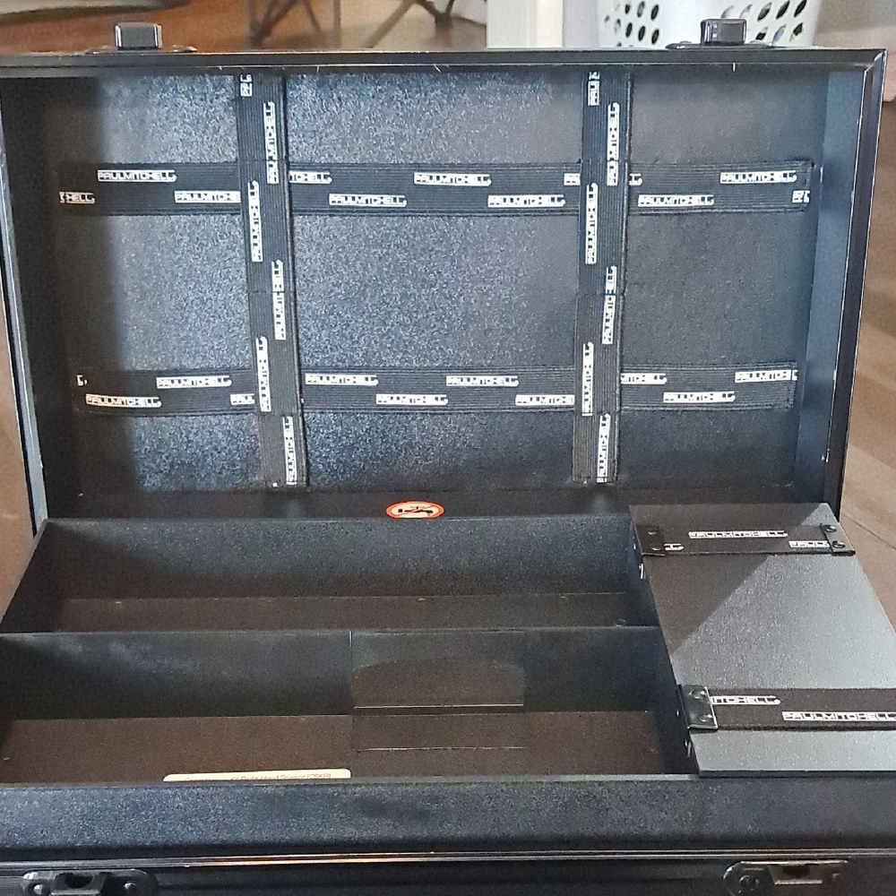 NEW!!! Paul Mitchell Black Cosmetology Travel Case - Picture 6 of 16